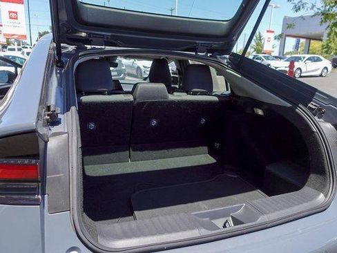 Certified 2024 Toyota Prius LE FWD image 29