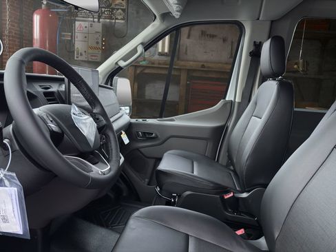 New 2026 Ford Transit 350 XL image 19