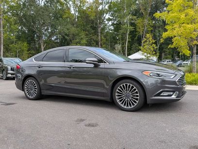 Used 2017 Ford Fusion SE w/ Fusion SE Technology Package