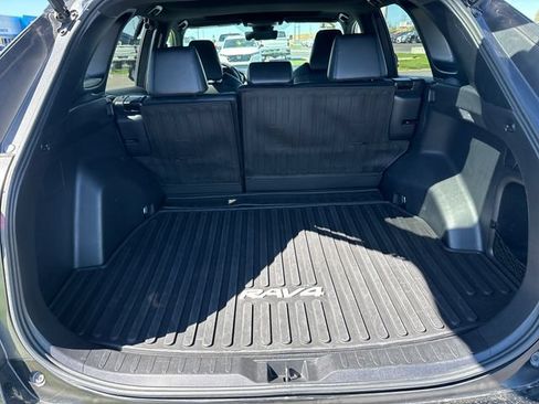 Used 2021 Toyota RAV4 XSE w/ Carpet Mat Package (TMS) AWD/4WD image 27