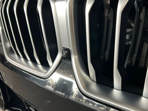 Used 2024 BMW X6 xDrive40i w/ Premium Package image 31