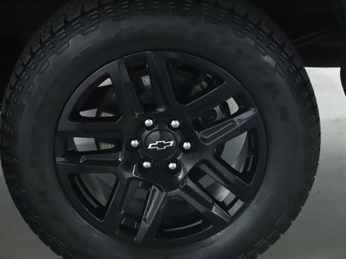 Used 2023 Chevrolet Silverado 1500 RST w/ Convenience Package II AWD/4WD image 38