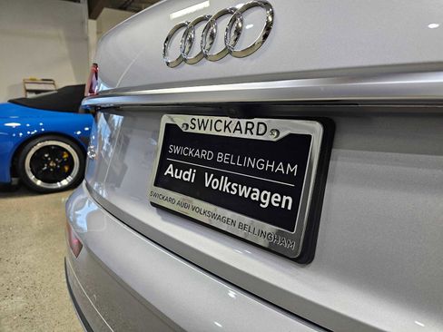 Used 2023 Audi Q5 2.0T Premium w/ Convenience Package image 14