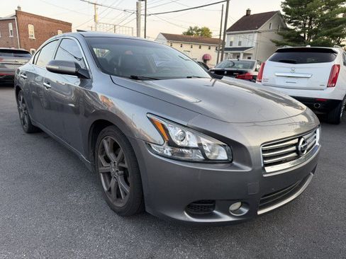 Used 2014 Nissan Maxima 3.5 SV w/ Sport Package FWD image 4