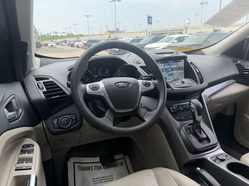 Used 2016 Ford Escape SE w/ SE Chrome Package AWD/4WD image 29