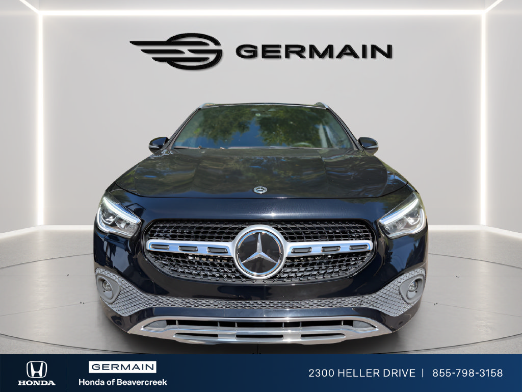 Used 2021 Mercedes-Benz GLA 250 4MATIC w/ Premium Package image 2