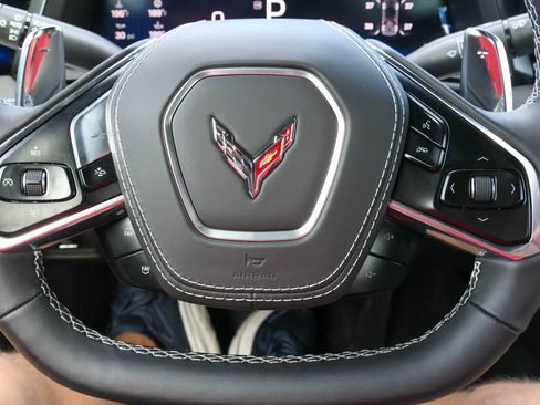 Used 2026 Chevrolet Corvette Stingray Coupe w/ 1LT RWD image 16