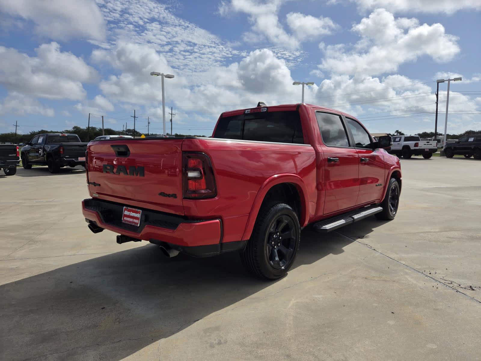 Used 2025 RAM 1500 Lone Star AWD/4WD image 5