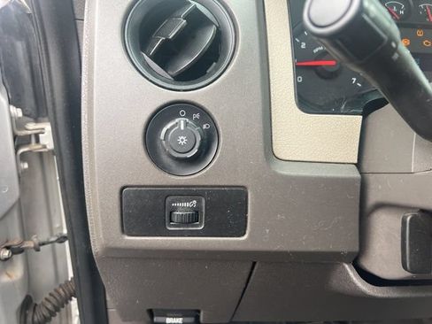 Used 2010 Ford F150 2WD Regular Cab image 14