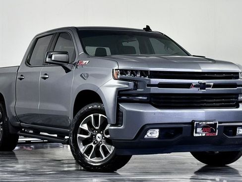 Used 2020 Chevrolet Silverado 1500 RST AWD/4WD image 2