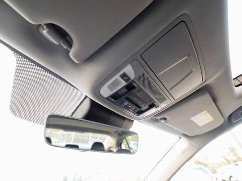 Used 2017 Acura TLX V6 SH-AWD w/ Technology Pkg image 46