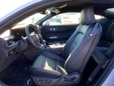 New 2026 Ford Mustang Premium image 4