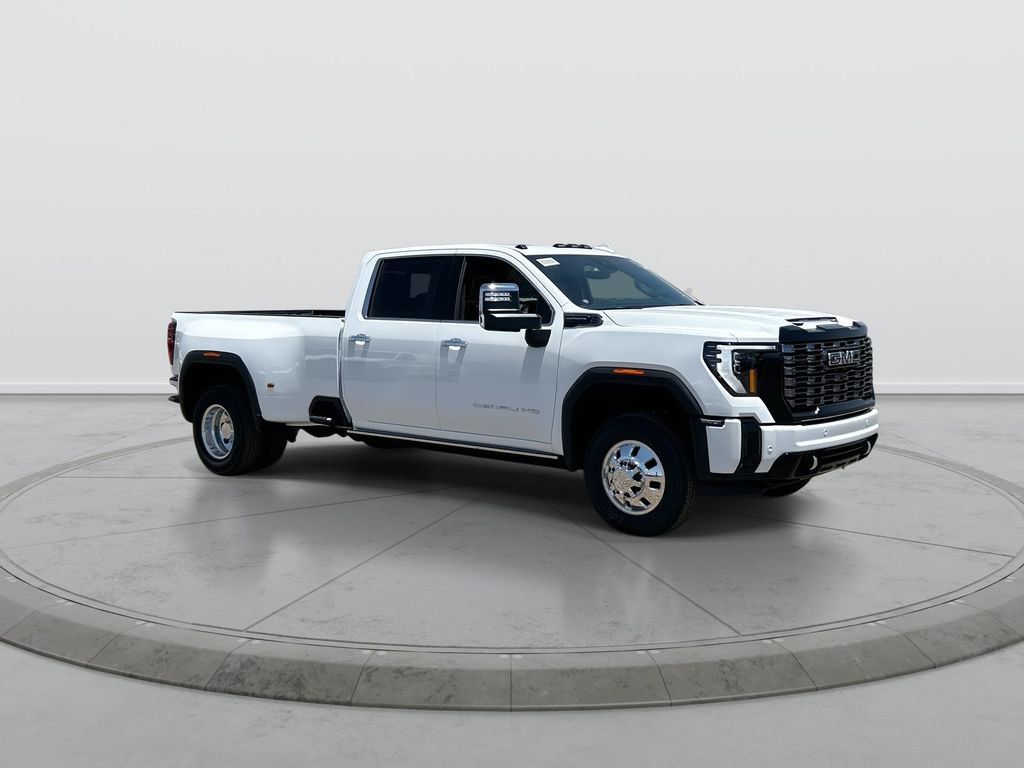 New 2026 GMC Sierra 3500 Denali Ultimate AWD/4WD image 2