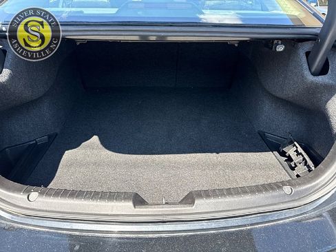 Used 2016 MAZDA MAZDA6 Touring image 16