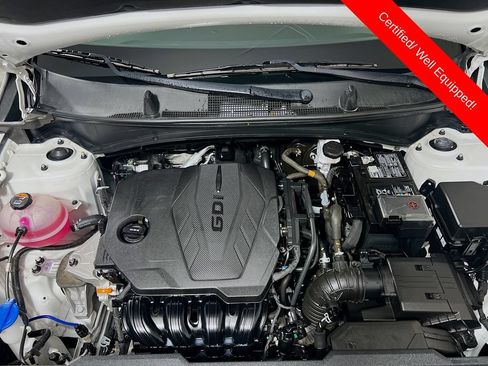 Certified 2025 Kia Sportage EX FWD image 32