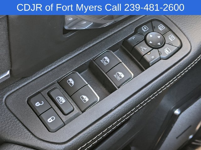New 2026 RAM 3500 Laramie AWD/4WD image 20