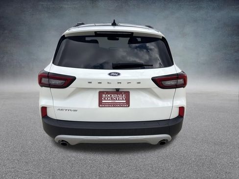 Used 2023 Ford Escape Active FWD image 4