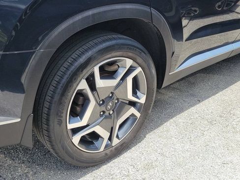 Used 2024 Hyundai Palisade SEL Premium w/ Premium Package FWD image 5