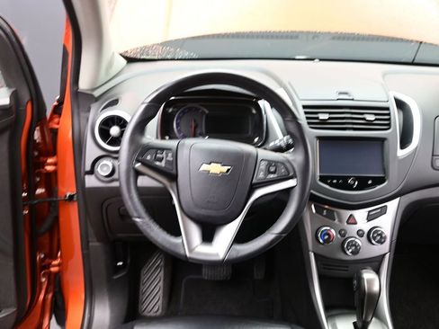 Used 2015 Chevrolet Trax LTZ AWD/4WD image 27