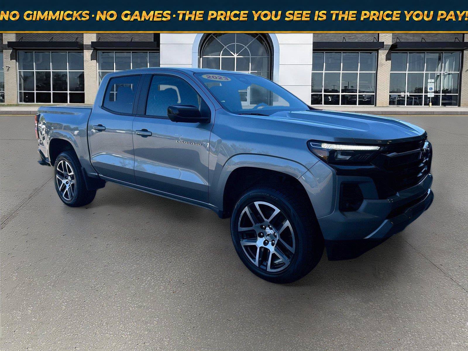 Used 2023 Chevrolet Colorado Z71 w/ Z71 Convenience Package 2 AWD/4WD image 1