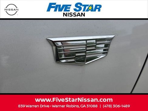 Used 2023 Cadillac XT6 Luxury image 21