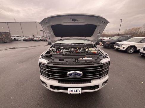 New 2026 Ford F250 Platinum w/ Tremor Off-Road Package image 26