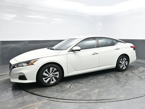 Used 2021 Nissan Altima 2.5 S image 3