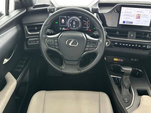 Used 2023 Lexus UX 250h FWD w/ Accessory Package (Z2) image 17