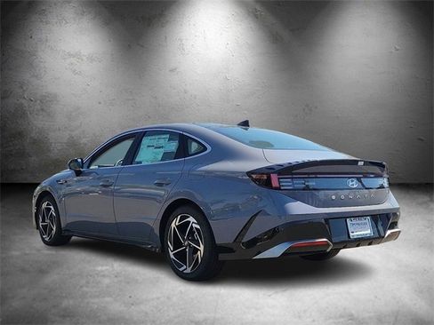 New 2025 Hyundai Sonata SEL image 4