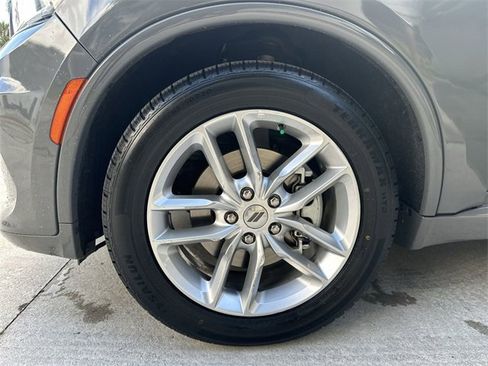 Used 2024 Dodge Durango GT image 19