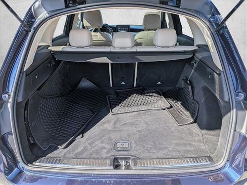 Used 2018 Mercedes-Benz GLC 300 4MATIC image 7