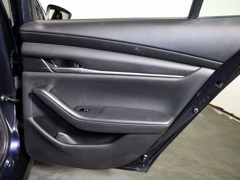 Used 2020 MAZDA MAZDA3 AWD Sedan w/ Select Package image 29