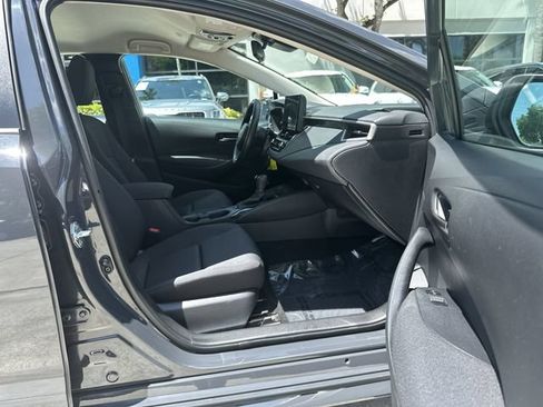 Used 2024 Toyota Corolla LE FWD image 29
