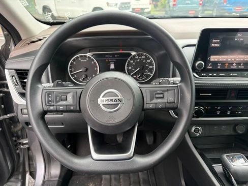 Used 2021 Nissan Rogue S FWD image 22