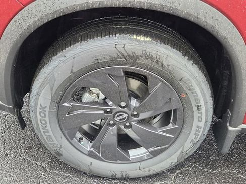 New 2026 Nissan Rogue SV image 12