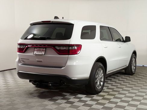 Used 2017 Dodge Durango SXT w/ 3rd Row Seating Group image 3