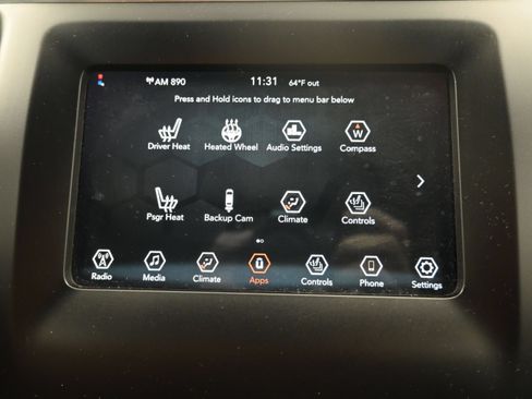 Used 2020 Jeep Cherokee Latitude w/ Cold Weather Group FWD image 15