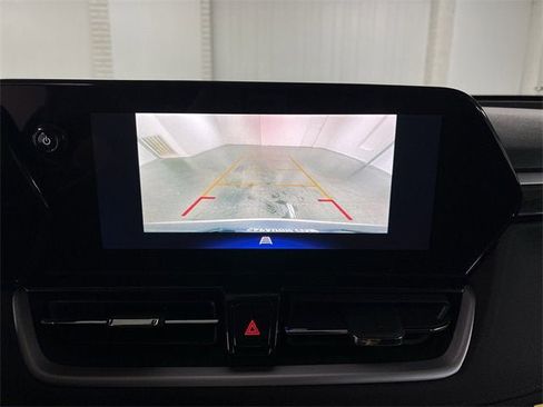 Certified 2024 Chevrolet TrailBlazer LT w/ LT Cold Weather Package image 14