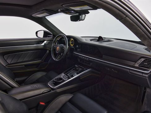 Used 2022 Porsche 911 Turbo S AWD/4WD image 27