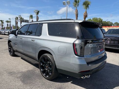 New 2026 Chevrolet Suburban RST w/ RST Capability Package AWD/4WD image 5