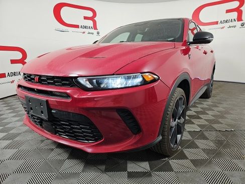 Certified 2024 Dodge Hornet GT Plus image 3