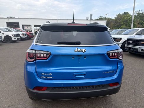 Used 2023 Jeep Compass Limited AWD/4WD image 4