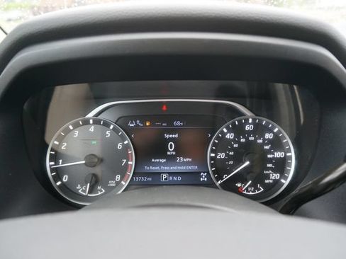 Certified 2024 Nissan Titan SV w/ SV Convenience Package AWD/4WD image 14