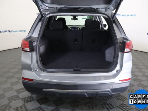 Used 2024 Chevrolet Equinox LT AWD/4WD image 9
