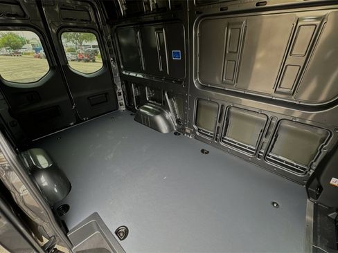 Used 2024 Mercedes-Benz Sprinter 144 Cargo image 11