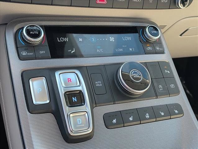 Used 2023 Hyundai Palisade Calligraphy FWD image 13