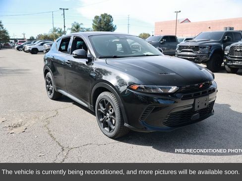 Used 2024 Dodge Hornet R/T Plus w/ R/T Blacktop Package image 8