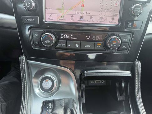 Used 2022 Nissan Maxima SL image 36