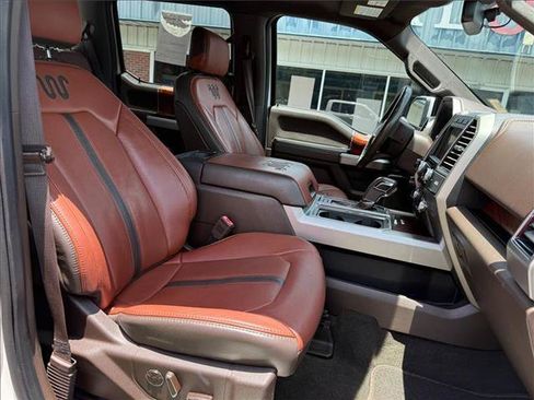 Used 2018 Ford F150 King Ranch w/ Equipment Group 601A Luxury AWD/4WD image 34