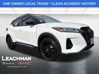 Used 2023 Nissan Kicks SR w/ SR PREMIUM PACKAGE w/ SR Premium Package